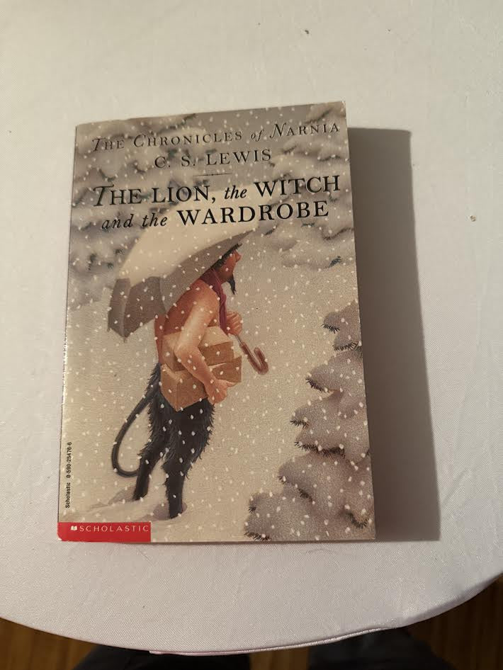 The Chronicles of Narnia The Lion, the Witch and the Wardrobe C.S Lewis