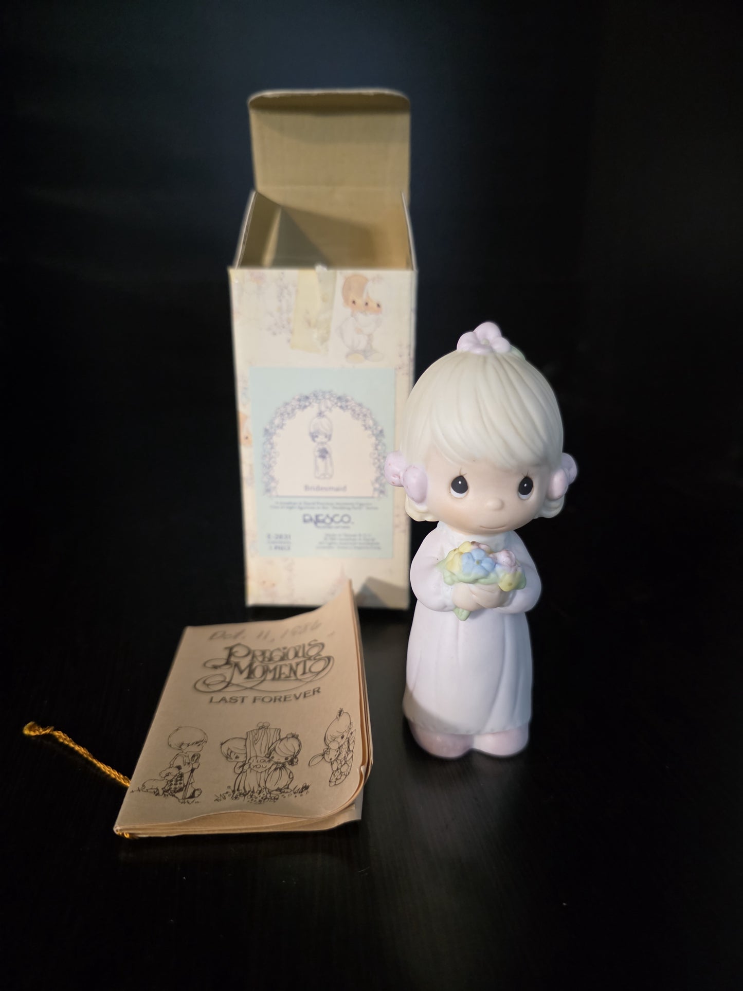 1983 Enesco Precious Moments "Bridesmaid" Porcelain Figurine E-2831 PRE OWNED W/BOX