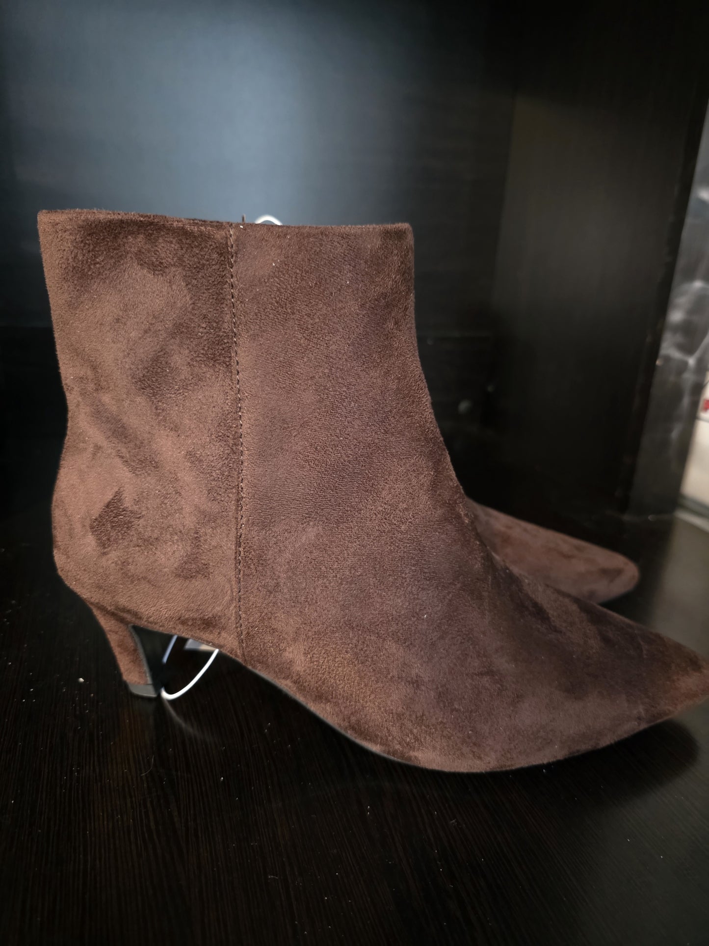 Womens Taylor Kitten Heel Ankle Boots With Memory Foam Insole Universal Threads New NO BOX SIZE 9