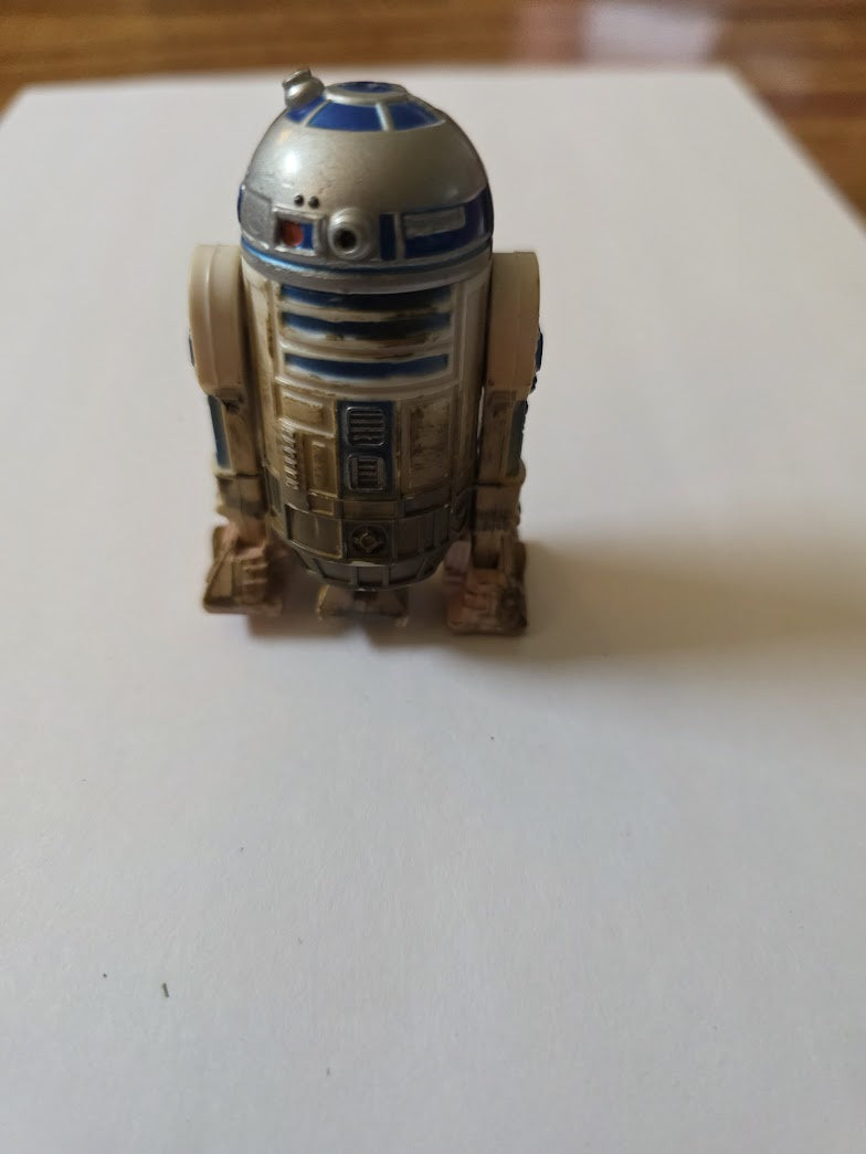 Star Wars Battle Damaged R2-D2 2.5" Action Figure, 2001 Hasbro