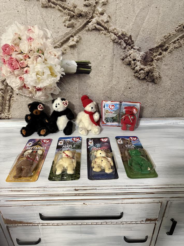 Beanie Baby Lot including the Collect All 4 Bears