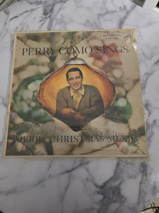 Perry Como – Perry Como Sings Merry Christmas Music Vinyl, LP 1961 RCA LPM-1243 PRE OWNED