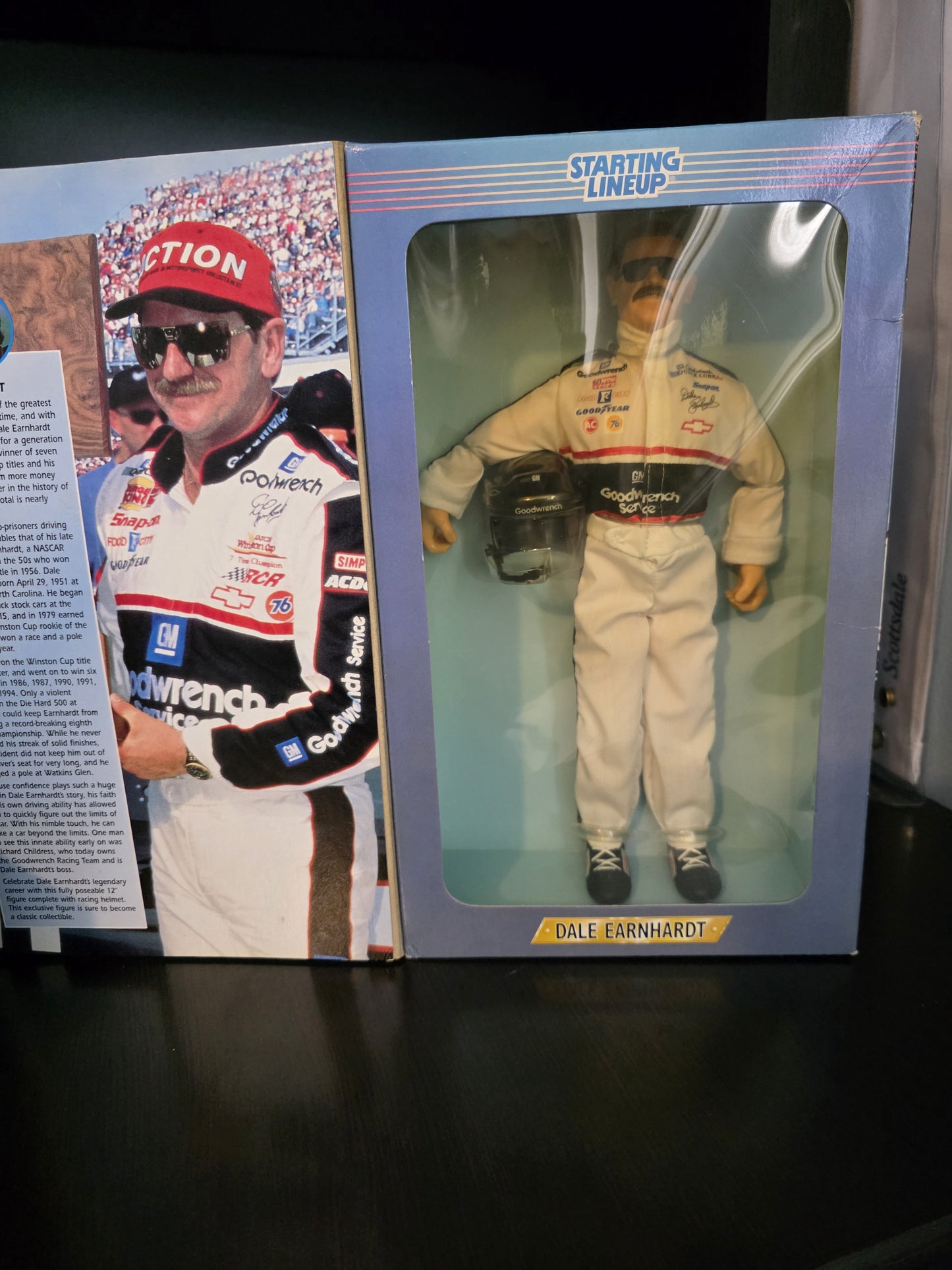 DALE EARNHARDT 1997 WINNER'S CIRCLE STARTING LINEUP FULLY POSEABLE ACTION FIGURE NIB