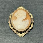 10K Gold Victorian Cameo Brooch/Pendant
